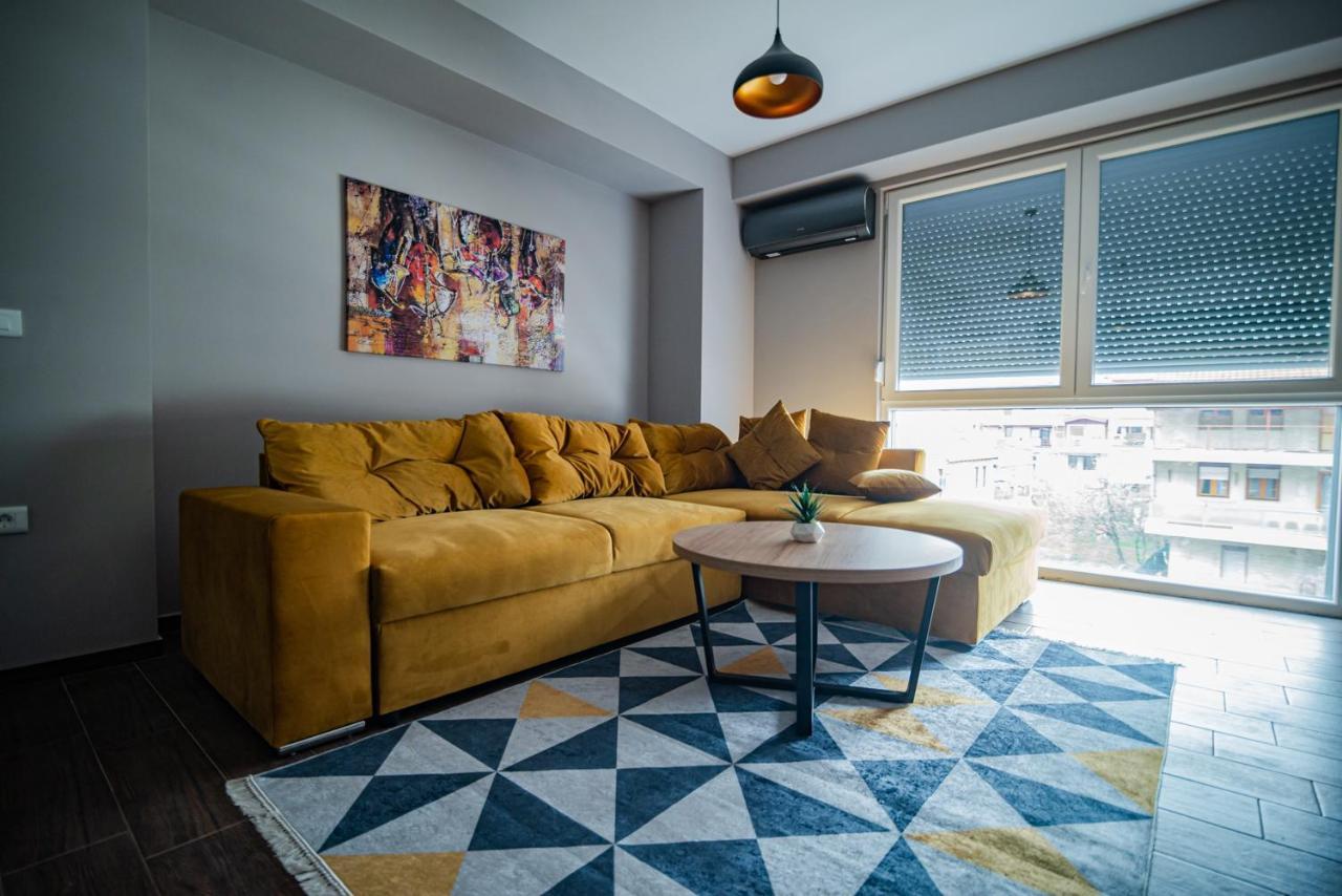 E&S Luxury Suite Apartments Охрид Екстериор снимка